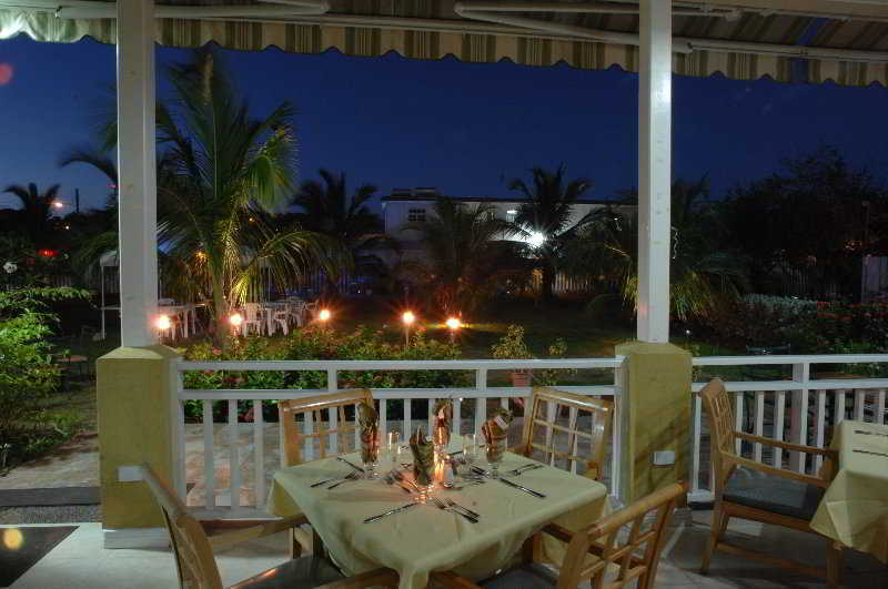 Golden Sands Hotel Christ Church Kültér fotó
